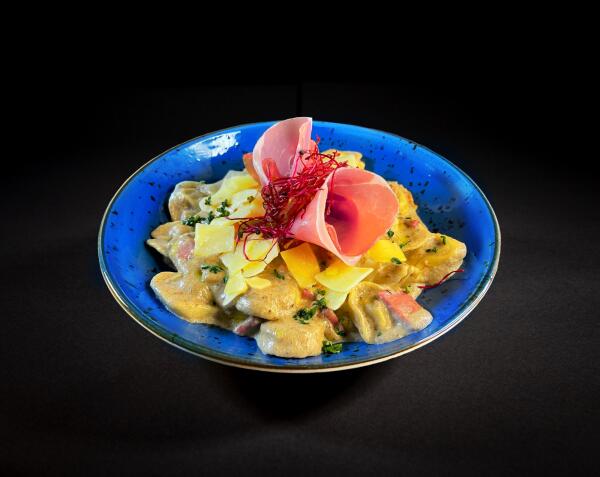 Obrázok jedla Tortellini plnené mäsom